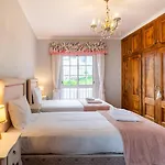 Guestready - Charming Retreat In *