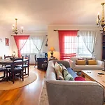 アパート Guestready - Charming Retreat In フンシャル