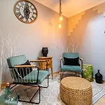Guestready - Charming Retreat In *