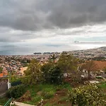 Guestready - Charming Retreat In *