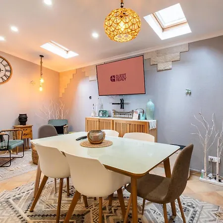 Guestready - Charming Retreat In