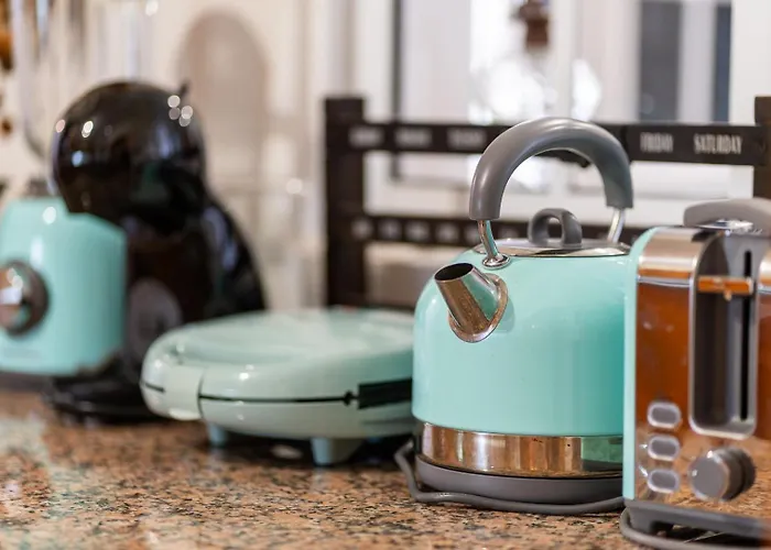 Guestready - Charming Retreat In דירה פונשל